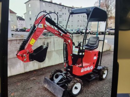 Bild 3:Minibagger Grizzly MB10