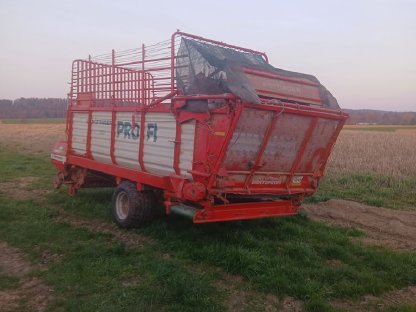 Bild 3:Pöttinger Ernteprofi 2