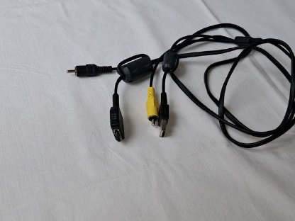 Bild 6:Elektrozubehör, Computer, Verbindungskabel, Kopfhörer