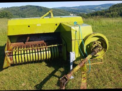 Bild 2:Kleinballenpresse Claas Markant