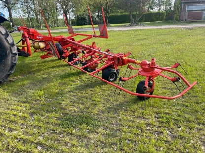 Bild 6:Kuhn GF 8501 Digidrive 8 Kreiselwender Kreiselheuer