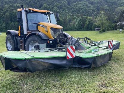 Deutz Fischer Greentec 7000 Mähwerk, Schmetterling