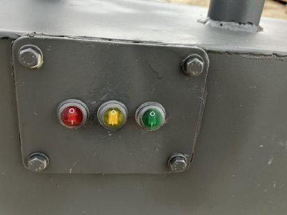 Bild 5:Frontgewicht/Folienhalter VALTRA