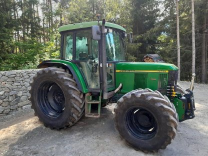 Traktor John Deere 6410