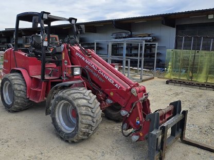 Bild 2:SCHÄFFER T690 Lader
