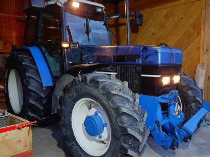 Ford / New Holland 8340