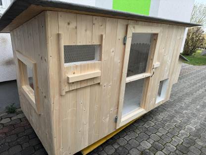 Bild 6:Hühnerstall wetterfest und wintertauglich