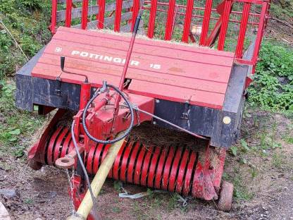 Pöttinger Ladewagen