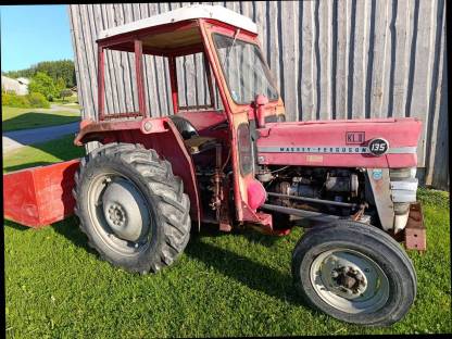 Bild 9:Massey Ferguson MF 135
