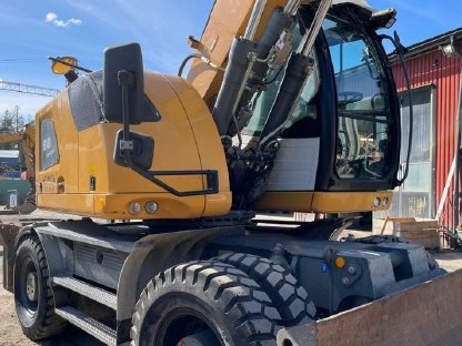 Liebherr A 918
