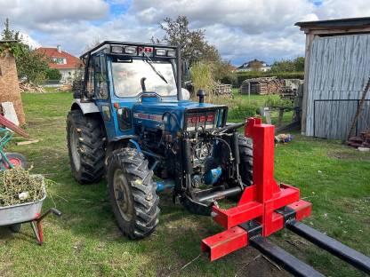 Ford 3000