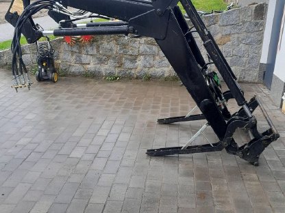 Stoll Frontlader Deutz Fahr K90
