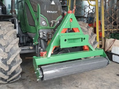 Bild 7:Schwadniederhalter