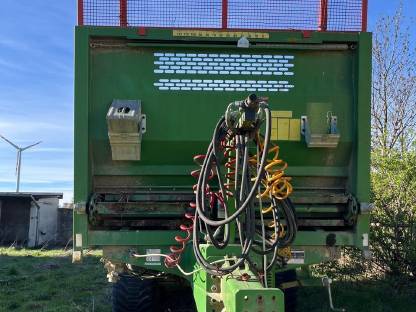 Bild 9:Pronar Miststreuer N 262/1