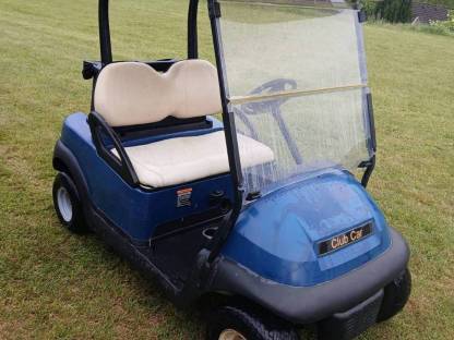 Bild 8:Golfwagerl Clubcar