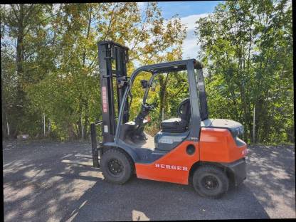 Dieselstapler Toyota 2,5t mit nur 591 Bstd.