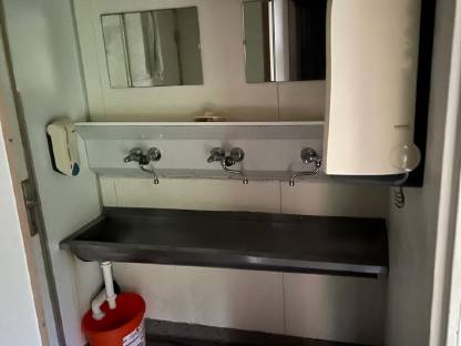 Bild 4:WC-Container, Baucontainer