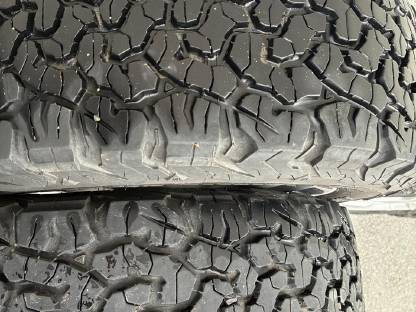 Bild 4:Reifen für Jeep