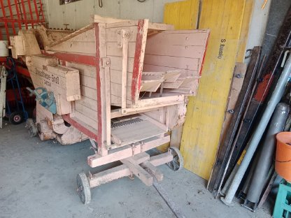 Bild 2:Dreschmaschine Dreschhexe