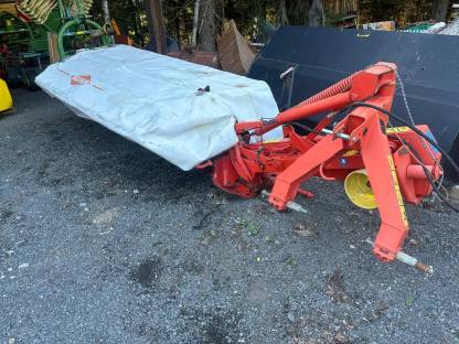 Kuhn GMD700 Heckmähwerk