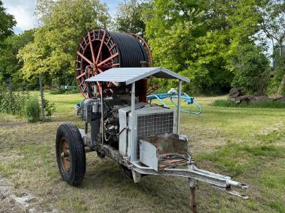 Bild 2:Steyr 380 Motor