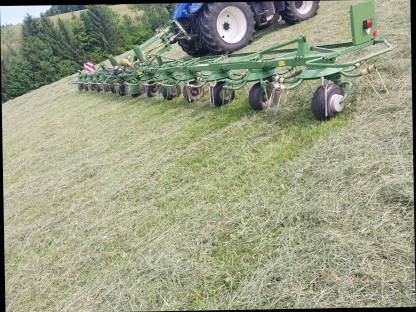 Bild 3:Krone KW 15.02/14T Kreiselheuer Wender Kreisler