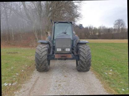 Bild 5:Valtra Valmet 8450