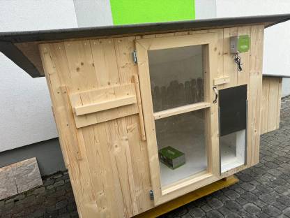 Bild 5:Hühnerstall wetterfest und wintertauglich