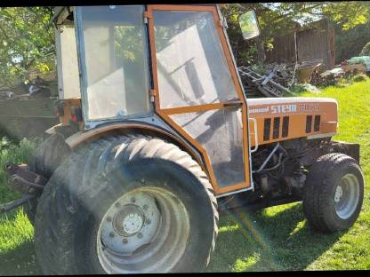 Bild 2:Steyr Kommunal 8075