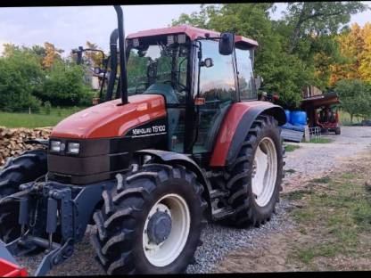 New Holland TS 100