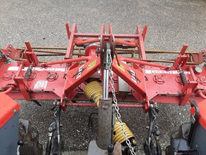 Bild 5:Kreiselegge Lelyterra 250