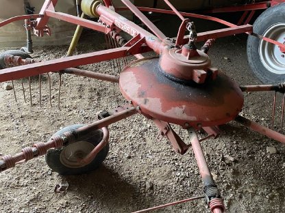 Bild 3:Fella-Schwader TS 285 DN