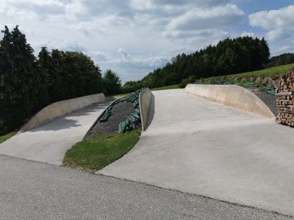 Traunsteiner Fahrsilowände