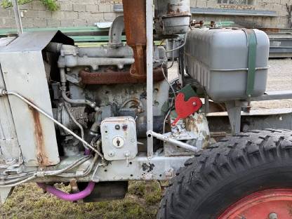 Bild 3:Steyr 380 Motor