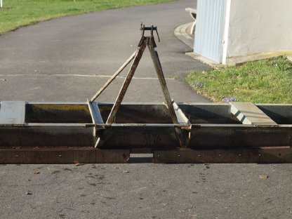 Bild 2:Ackerschleppe