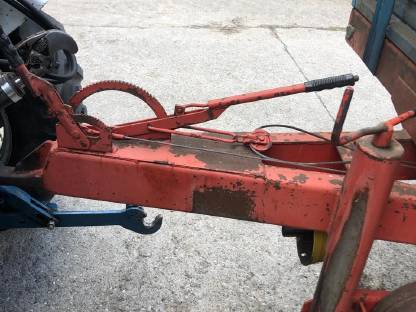 Bild 3:Morawetz Miststreuer