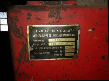 Bild 6:Stapler Linde H25D