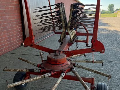Bild 4:Kuhn Schwader GA 381 GM