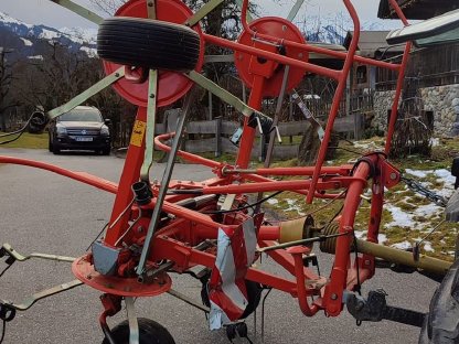 Bild 2:Kreiselheuer Fella 540 Hydro