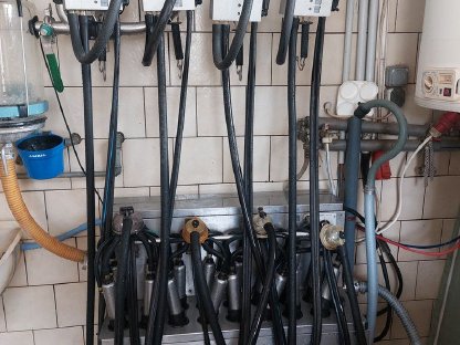 Bild 6:Miele Rohrmelkanlage samt Zubehör