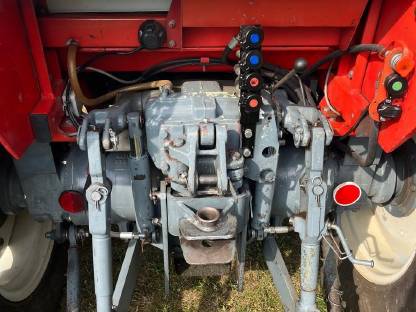 Bild 4:Lindner 1650 mit Frontlader