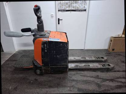 Bild 3:Elektrische Hubameise, Hubwagen