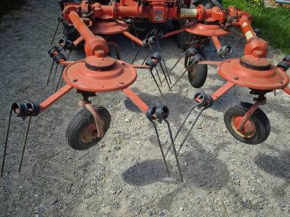 Bild 3:Kuhn Kreisel GF440