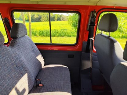 Bild 6:Ford Transit Bus Vario Kleinbus