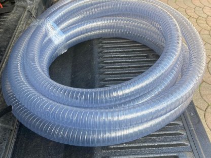 Bild 4:PVC-Saugschlauch Plutone mit Stahlringen