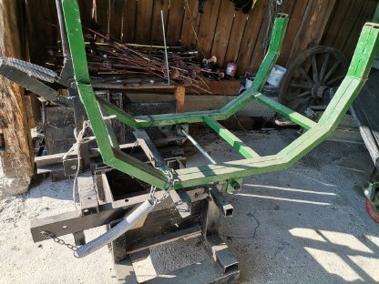 Selbstgebautes Holzbündelgerät