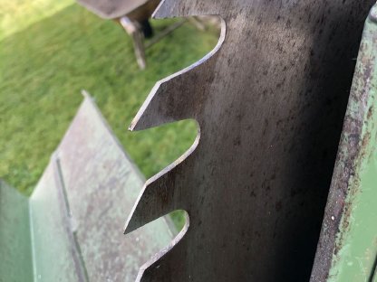 Bild 6:BGU Tisch-, Wippkreissäge KWK 600