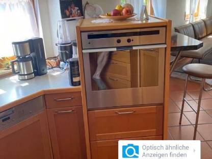 Bild 2:Vollholzküche