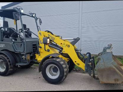 Bild 6:Weidemann 1880 Wacker Neuson WL32
