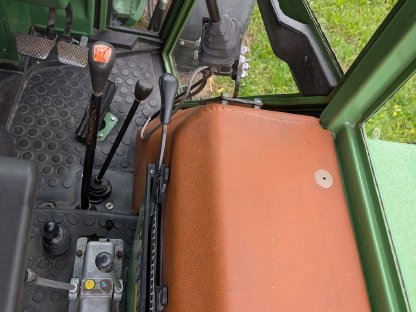 Bild 5:Fendt 309 LS (300, 307, 308, LSA)